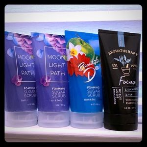 Bath & Body Works Body Scrub X4